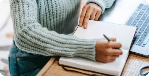 write an essay site featuresImg